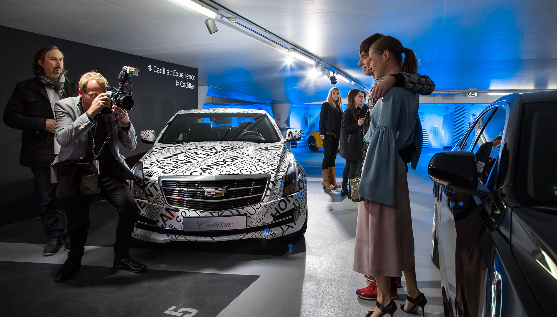 Messe Design Live Kommunikation Berlin Cadillac Experience Autos Gäste Fotograf Going Places EventLabs